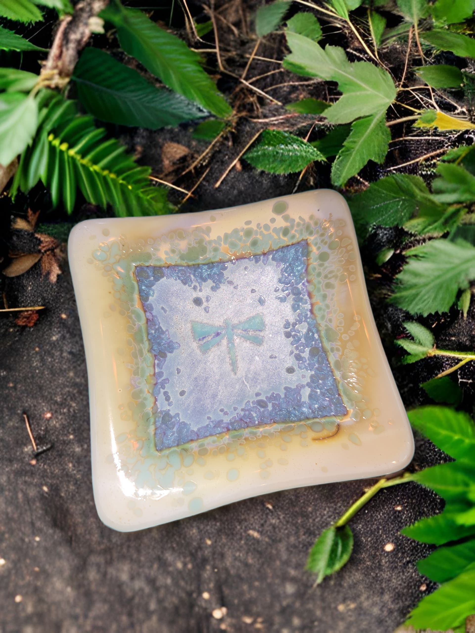 Dragonfly Dish 3 inches by Moss Creek Art